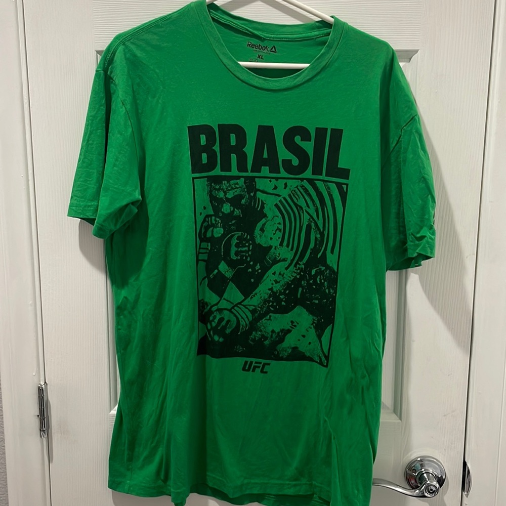 X-Large Reebok T-Shirt